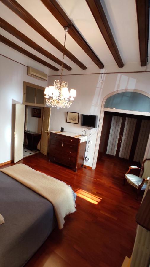Casa Mo Apartment ซาบาเดย์ ภายนอก รูปภาพ